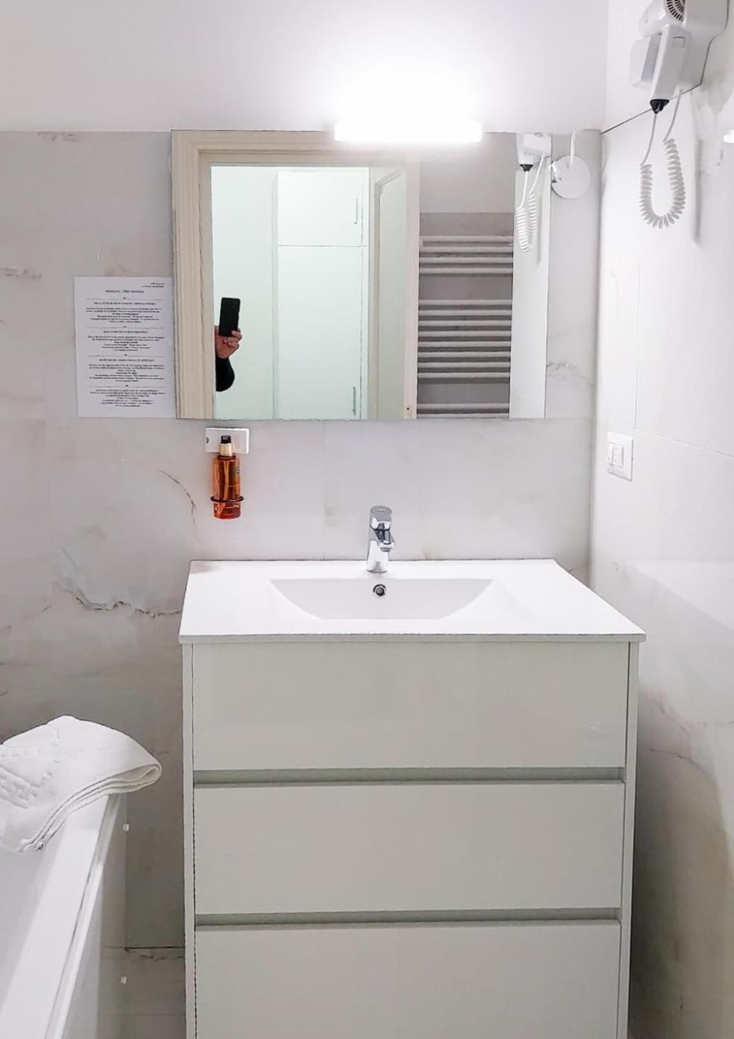 Green Park Boutique Hotel Focsani Ngoại thất bức ảnh